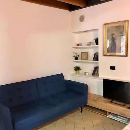La Tana Al A Due Passi Dal *